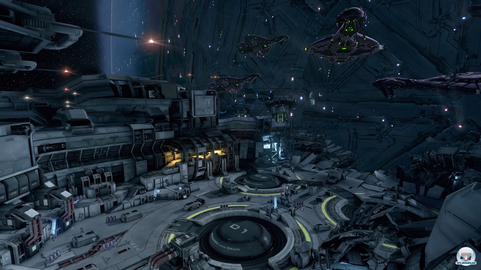 Nachdem der Master Chief und Cortana unsanft von der Allianz aus dem Raumschiff befördert werden, erforschen sie den Planeten Reqieum.